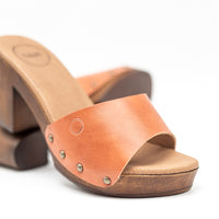 Cullera Open Classic Pumpkin Leather Clog